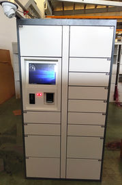 Armadio automatico della lavanderia di servizio per la lavanderia precisa con il sistema di pagamento di valuta